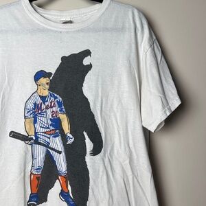 Gildan New York Mets Baseball Polar Bear White Short Sleeve T-Shirt Large